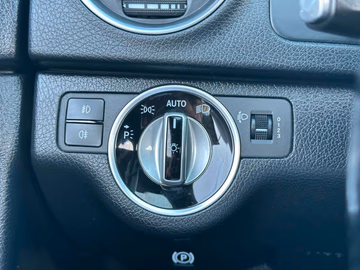 Mercedes-Benz C 350 Avantgarde AMG 4x4. PANO. NAVI. AHK Vorschaubild 27