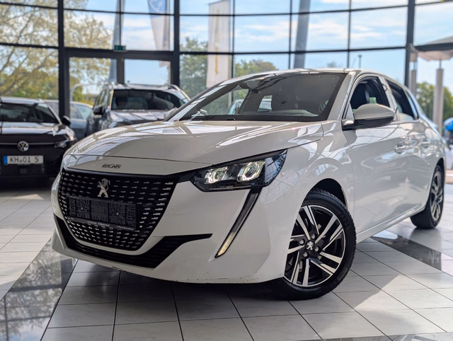 Peugeot 208 Allure LED. KAMERA. PDC. TEMPOMAT Baujahr 2020 (54.511 km, Benzin, 101 PS) - Gebrauchtwagen bei Autohaus Dörrschuck Mainz