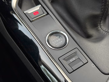 Peugeot 5008 7-SITZE. KAMERA. LED. KEYLESS Vorschaubild 29