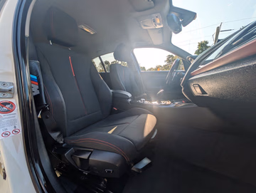 BMW 120d Sport Line NAVI. XENON. PDC. 8-GANG Vorschaubild 13