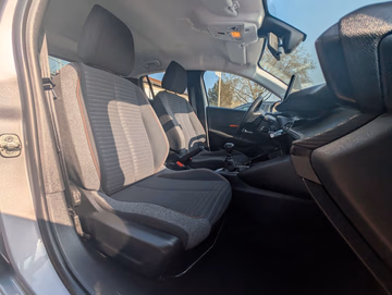 Peugeot 208 Active Business NAVI. LED. PDC. S&S Vorschaubild 11