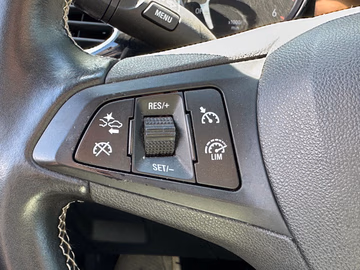 Opel Astra Sports Tourer Elegance NAVI. LED. Kamera Vorschaubild 10