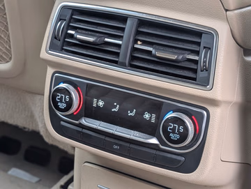 Audi Q7 3.0 TDI quattro NAVI. Kamera. KEYLESS GO Vorschaubild 19