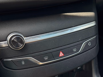 Peugeot 308 Allure PANO. NAVI. Kamera. Keyless Vorschaubild 18