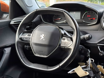 Peugeot 2008 Business Line NAVI. PDC. LED. BT Vorschaubild 18