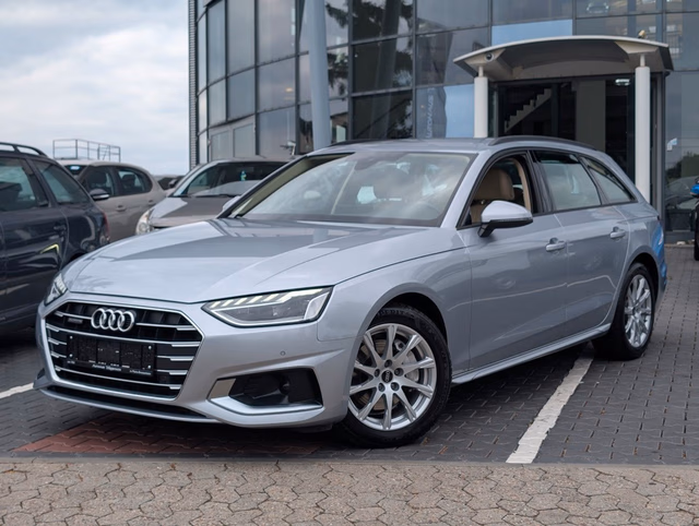 Audi A4 Avant quattro S tronic. NAVI. SHZ. LED Baujahr 2022 (104.600 km, Diesel, 204 PS) - Gebrauchtwagen bei Autohaus Dörrschuck Mainz