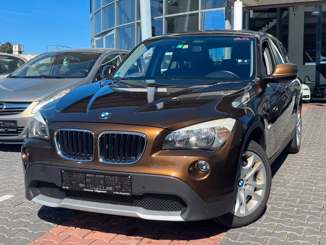 BMW X1 xDrive18d Aut. 4x4. SHZ. PDC. Klima Baujahr 2011 (148.700 km, Diesel, 143 PS) - Gebrauchtwagen bei Autohaus Dörrschuck Mainz
