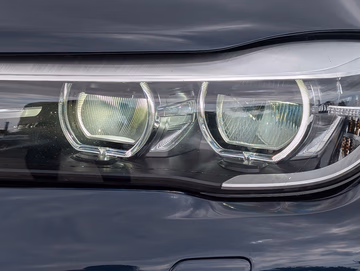 BMW 725d G11 Massage. Kamera. NAVI. 4-Zonen-Klima Vorschaubild 10