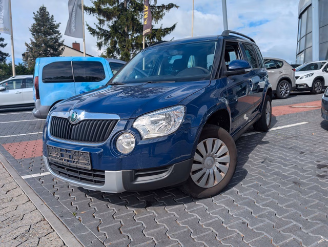 Skoda Yeti Active Plus DSG. AHK. SHZ. PDC Baujahr 2013 (107.100 km, Benzin, 105 PS) - Gebrauchtwagen bei Autohaus Dörrschuck Mainz