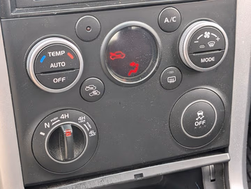Suzuki Grand Vitara Comfort 4x4. AHK. SHZ. KLIMA Vorschaubild 14