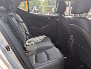 Kia Optima 20 Jahre Edition PANO. NAVI. SHZ. KAMERA Vorschaubild 9