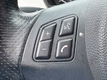 BMW 325d ConnectedDrive PDC. M-Lenkrad. Klima Vorschaubild 11