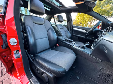 Mercedes-Benz C 350 Avantgarde AMG 4x4. PANO. NAVI. AHK Vorschaubild 14