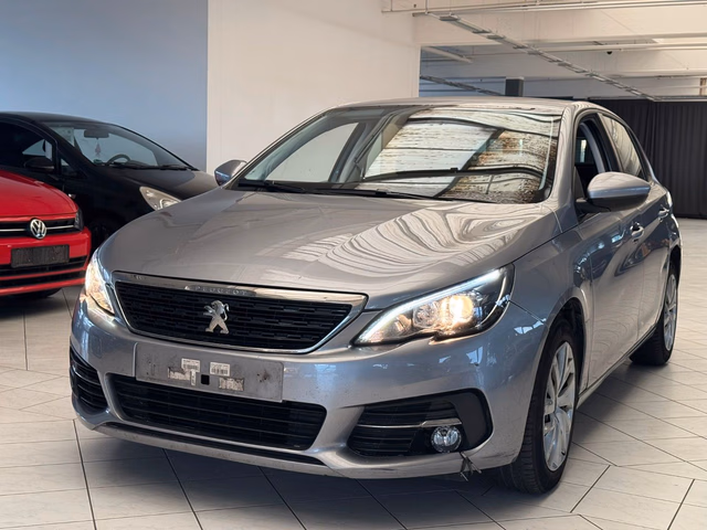 Peugeot 308 1.5 HDI 110 PFLEGEFAHRZEUG SPARSAM Baujahr 2021 (109.960 km, Diesel, 131 PS) - Gebrauchtwagen bei Autohaus Dörrschuck Mainz