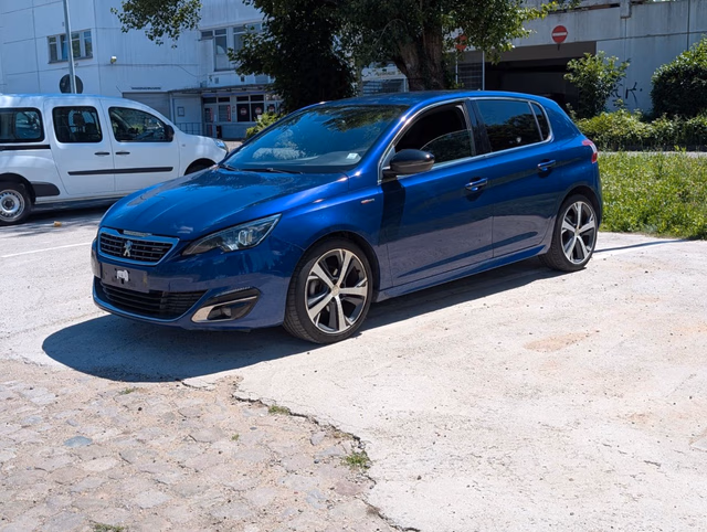 Peugeot 308 GT Line NAVI. LED. AUTOMATIK. PDF Baujahr 2016 (118.800 km, Benzin, 131 PS) - Gebrauchtwagen bei Autohaus Dörrschuck Mainz