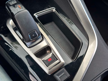 Peugeot 3008 Active NAVI. KAMERA. EAT8. DIGITAL Vorschaubild 23
