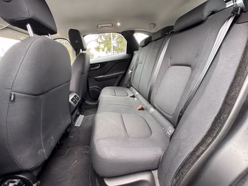 Jaguar F-PACE 20d Pure AHK. NAVI. Kamera. PDC Vorschaubild 10