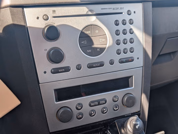 Opel Meriva 1.8 Automatik. PDC. Radio Vorschaubild 12