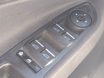 Ford Grand C-Max Titanium NAVI. Kamera. SHZ. Xenon Vorschaubild 23