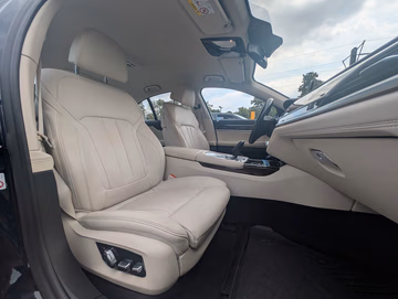 BMW 725d G11 Massage. Kamera. NAVI. 4-Zonen-Klima Vorschaubild 16