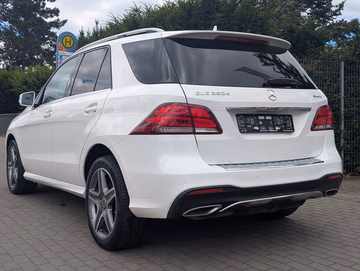 Mercedes-Benz GLE 350 d 4Matic AMG Line. PANO. 360°. AIRMATIC Vorschaubild 5
