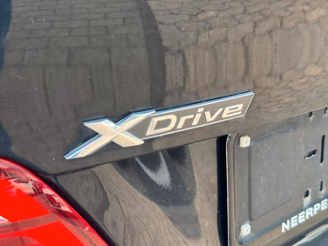 BMW 220d Active Tourer Adv. 4x4. NAVI. AHK. SHZ Vorschaubild 7