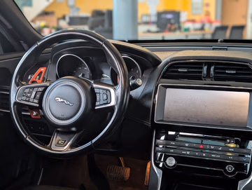 Jaguar XE 25t R-Sport AWD KAMERA Sitzheiz. PANORAMA Vorschaubild 29