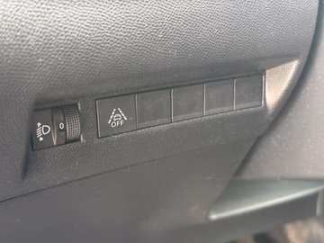 Peugeot 2008 AHK. Kamera. PDC. LED. Klima Vorschaubild 22
