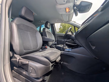 Opel Crossland Elegance NAVI. KAMERA. KEYLESS. LED Vorschaubild 12
