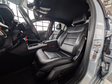 Mercedes-Benz E200 Avantgarde Leder LED PDC Navi ab 149€/Monat Vorschaubild 6