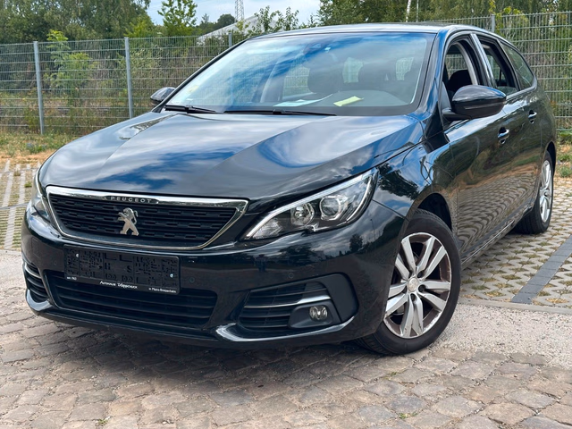 Peugeot 308 SW Active Pack NAVI. PDC. KLIMA AUTO. BT Baujahr 2021 (128.835 km, Diesel, 131 PS) - Gebrauchtwagen bei Autohaus Dörrschuck Mainz