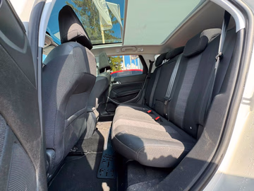 Peugeot 308 Allure PANO. NAVI. Kamera. Keyless Vorschaubild 8