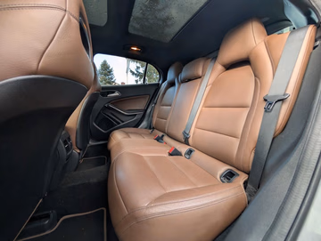 Mercedes-Benz GLA 220 d 4Matic Urban*LEDER*PANORAMA*NAVI Vorschaubild 7