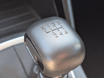 Peugeot 2008 Active Pack PDC. KLIMAAUT. BT. 16 ALU Vorschaubild 24