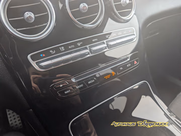 Mercedes-Benz GLC 250 d 4MATIC AMG Line. 4x4. NAVI. Kamera Vorschaubild 13