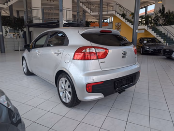 Kia Rio 1.2 Dream Team AHK. SHZ. KLIMA-A. BT Vorschaubild 5