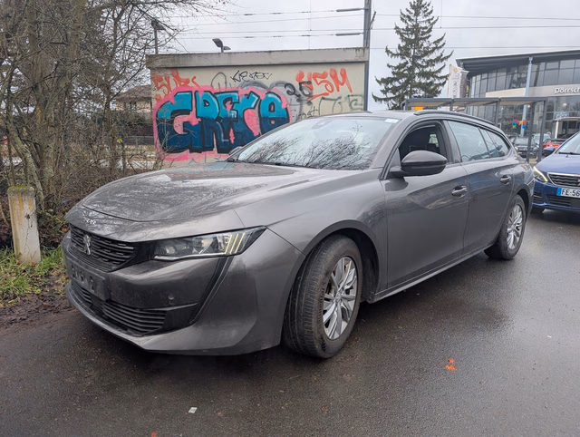 Peugeot 508 SW Active Pack AUTOMATIK NAVI KAMERA KEYLESS Baujahr 2022 (126.098 km, Benzin, 131 PS) - Gebrauchtwagen bei Autohaus Dörrschuck Mainz