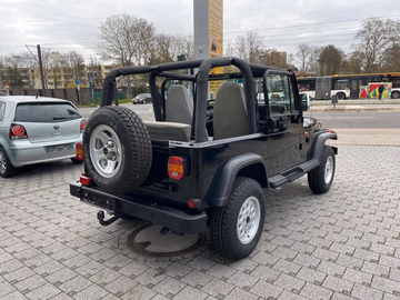 Jeep Wrangler 2.5.  AHK. OLDTIMER HARDTOP Vorschaubild 9