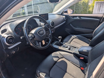 Audi A3 Limousine Ambiente NAVI. PDC. TEMPOMAT. BT Vorschaubild 9