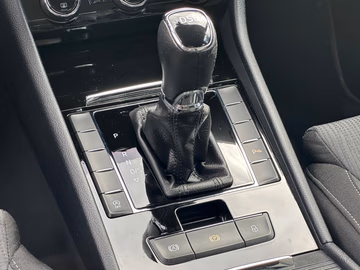 Skoda Superb Ambition *DSG*AHK schwenkbar*NAVI*XENON Vorschaubild 11