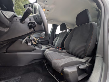 Peugeot 208 Active Business NAVI. PDF. BT Vorschaubild 12